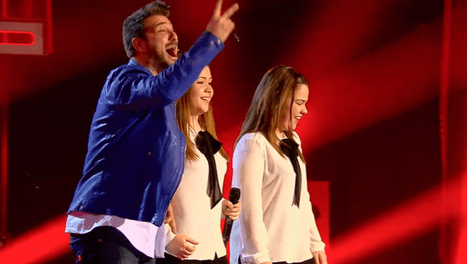 Vídeo: Así fue la sorpresa de las gemelas Alba y María en ‘La Voz’