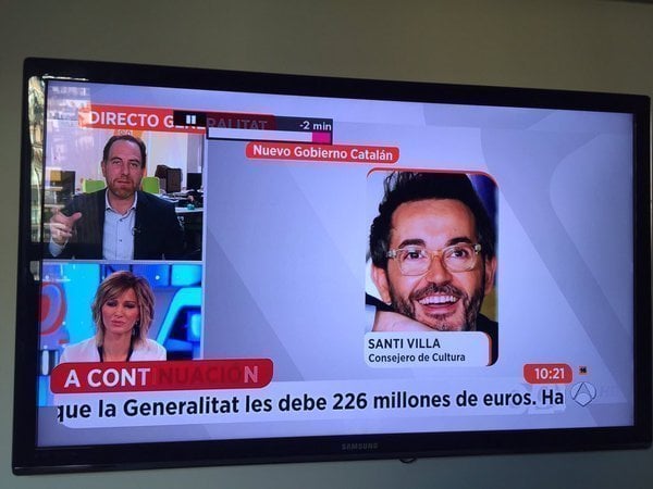 ‘Espejo Público’ pone una foto de Santi Villas como si fuera el nuevo Consejero de Cultura catalán