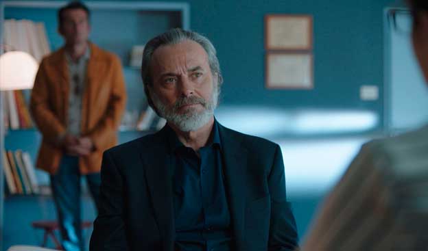 ‘Todo es silencio’, la novela en la que se basa ‘Vivir sin permiso’