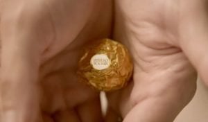 Canción anuncio Ferrero Rocher y Mon Chéri 2018